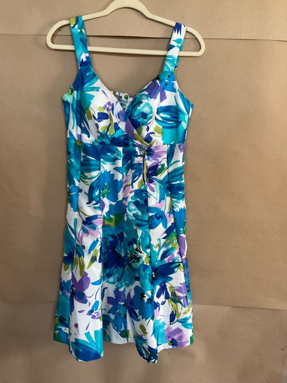 R & K Blue Floral Sundress with V-Neck. Size 10 midi to mini length